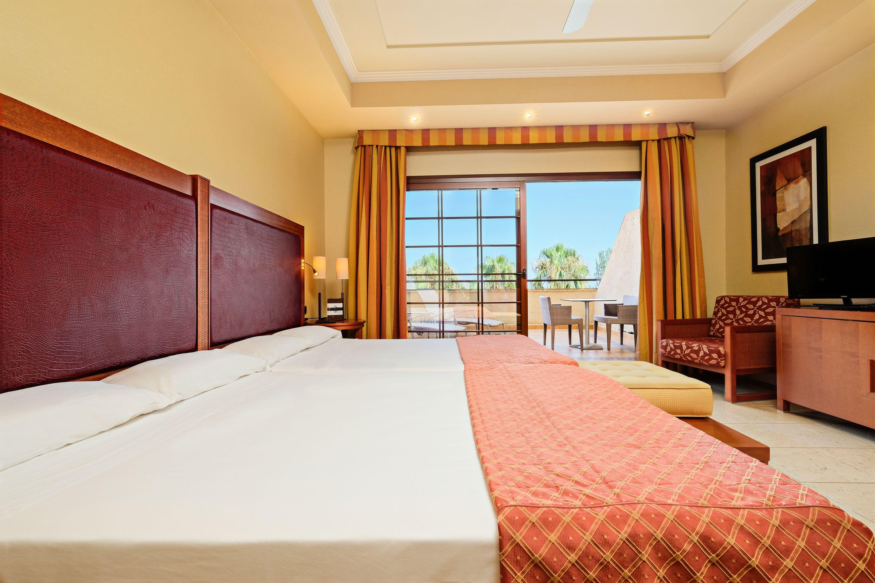 Hotel Envia Almeria Spa & Golf Агуадульсе Екстер'єр фото A room at the Iberostar Grand Hotel Melia, in Playa del Inglés, Gran Canaria, Spain.