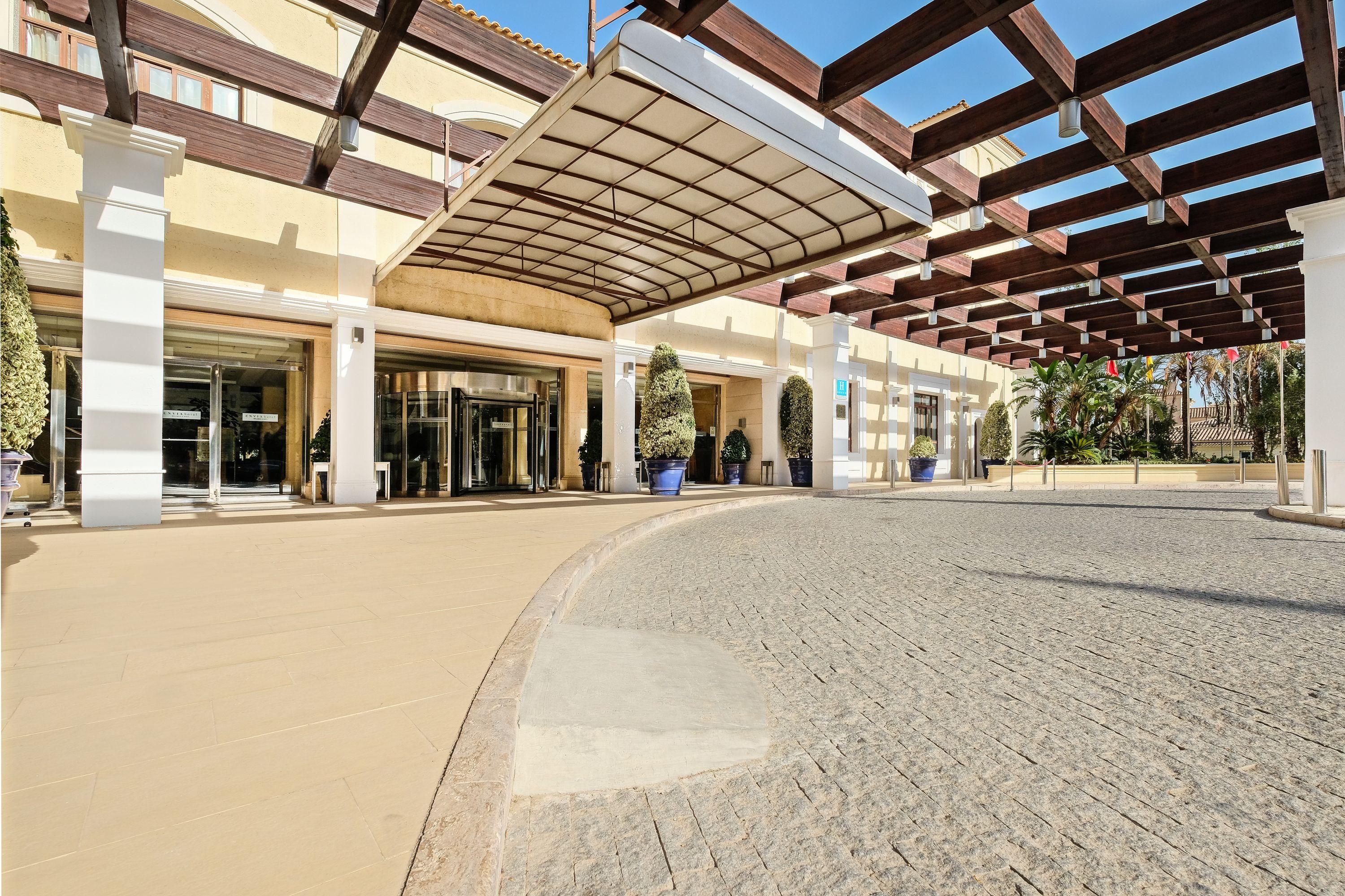 Hotel Envia Almeria Spa & Golf Агуадульсе Екстер'єр фото The entrance of the hotel