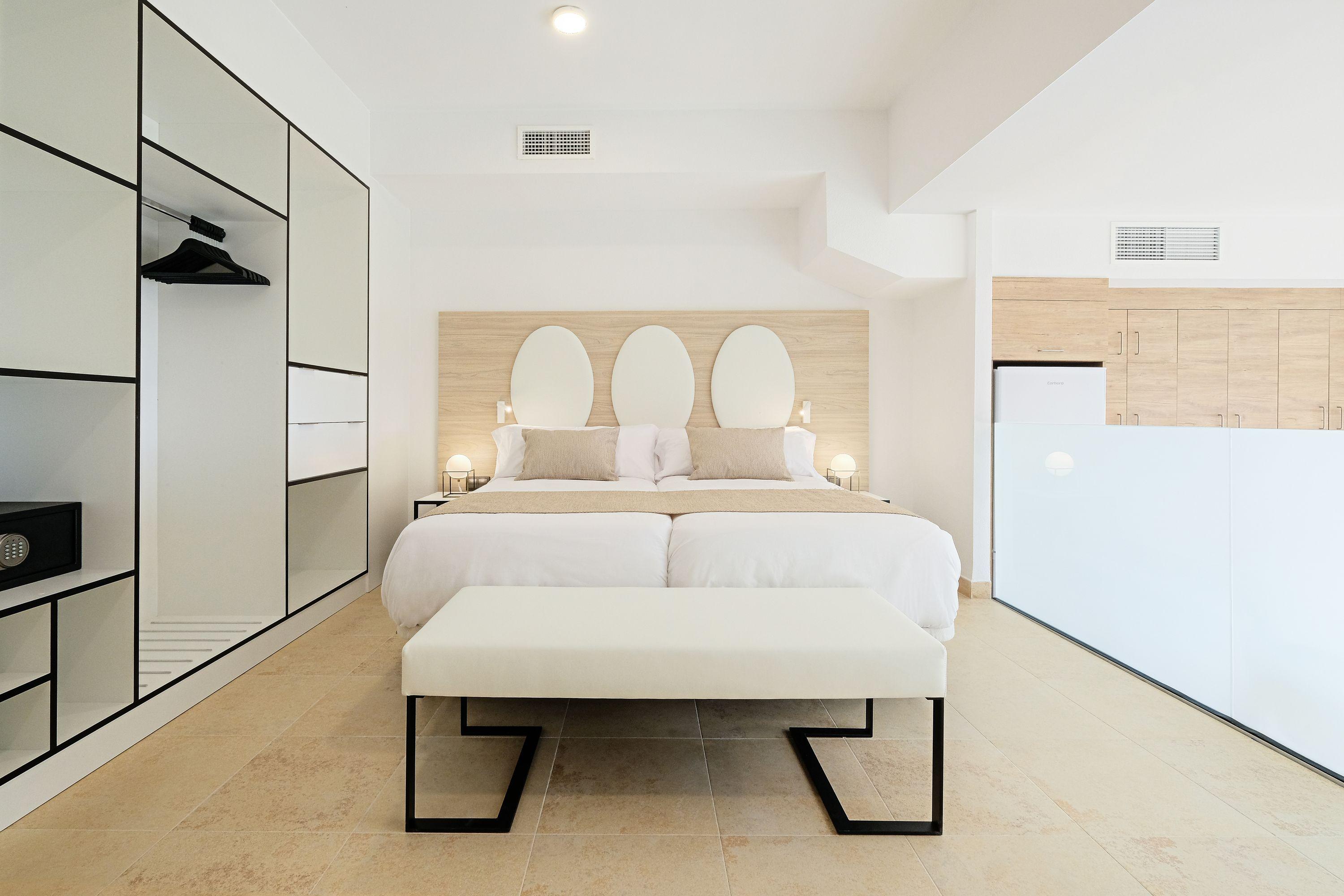 Hotel Envia Almeria Spa & Golf Агуадульсе Екстер'єр фото A bedroom at the hotel