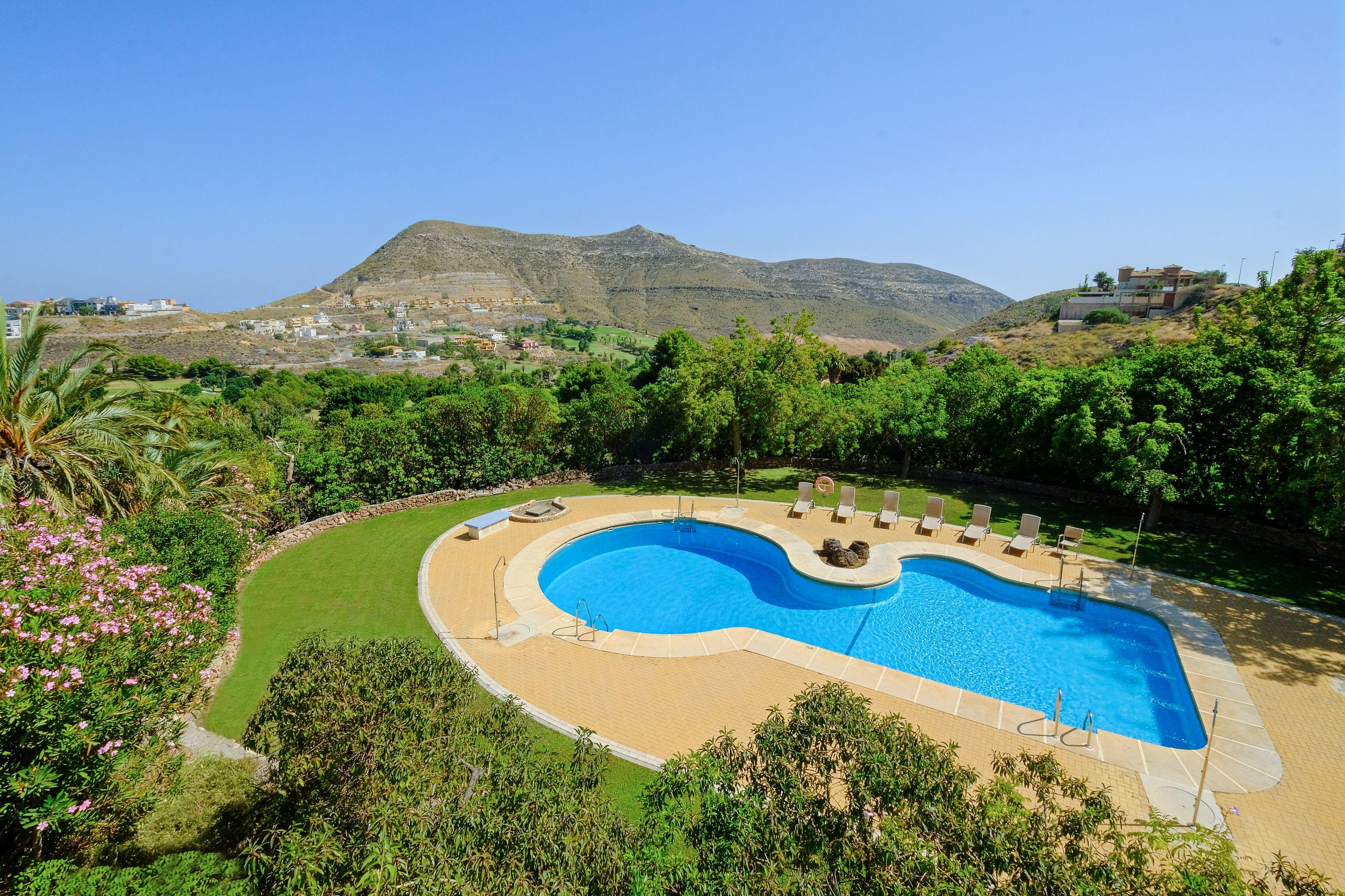 Hotel Envia Almeria Spa & Golf Агуадульсе Екстер'єр фото The swimming pool at the hotel